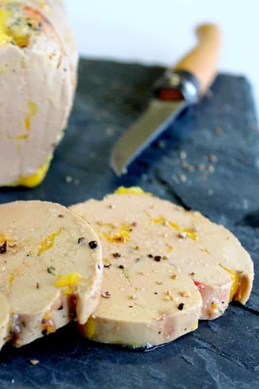 Promo Foie gras de canard cru extra déveiné chez Lidl