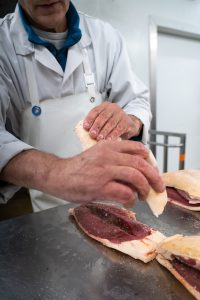 Assemblage des magrets pour en faire un Rôti